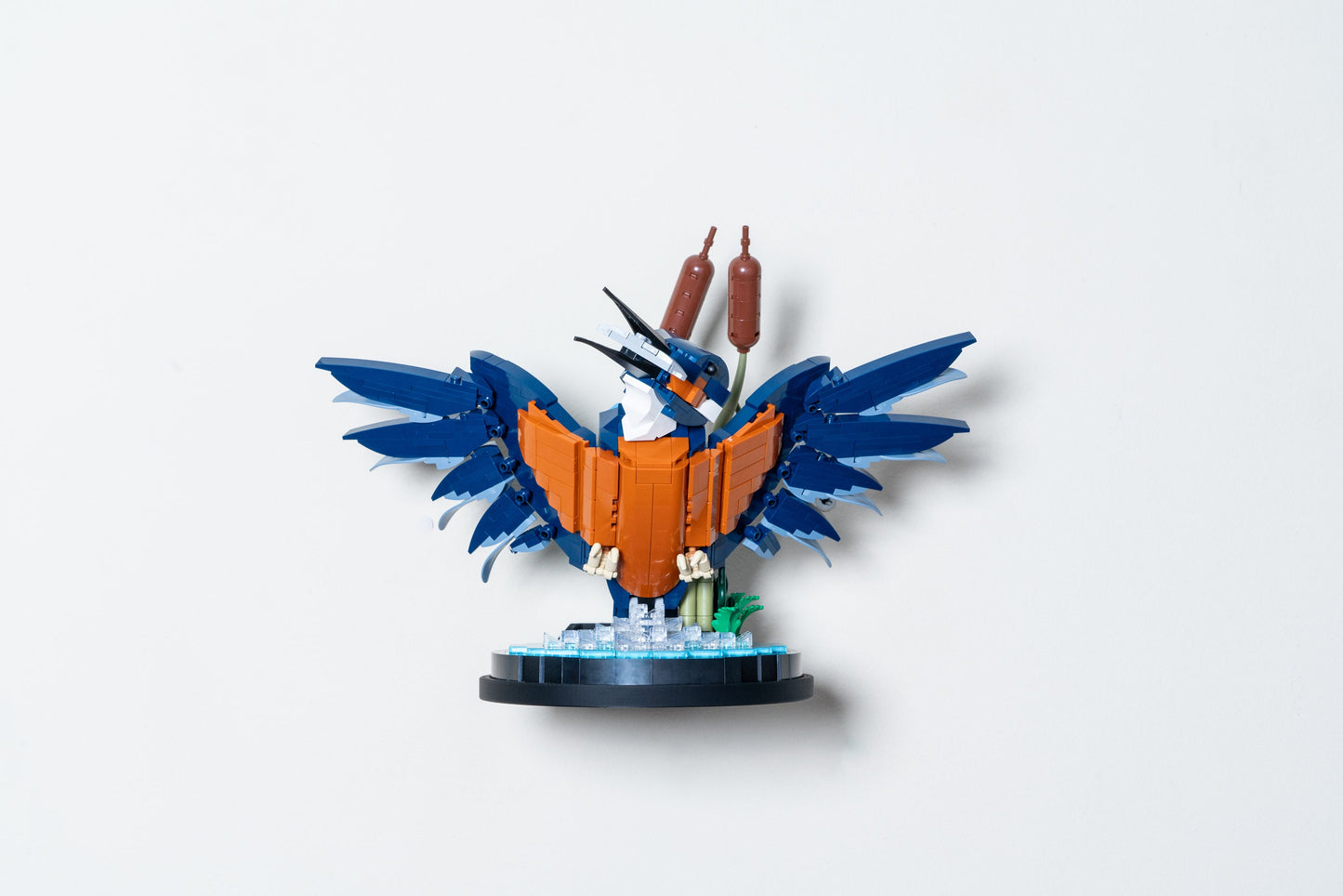 Wall Mount for LEGO Icons Kingfisher - 10331