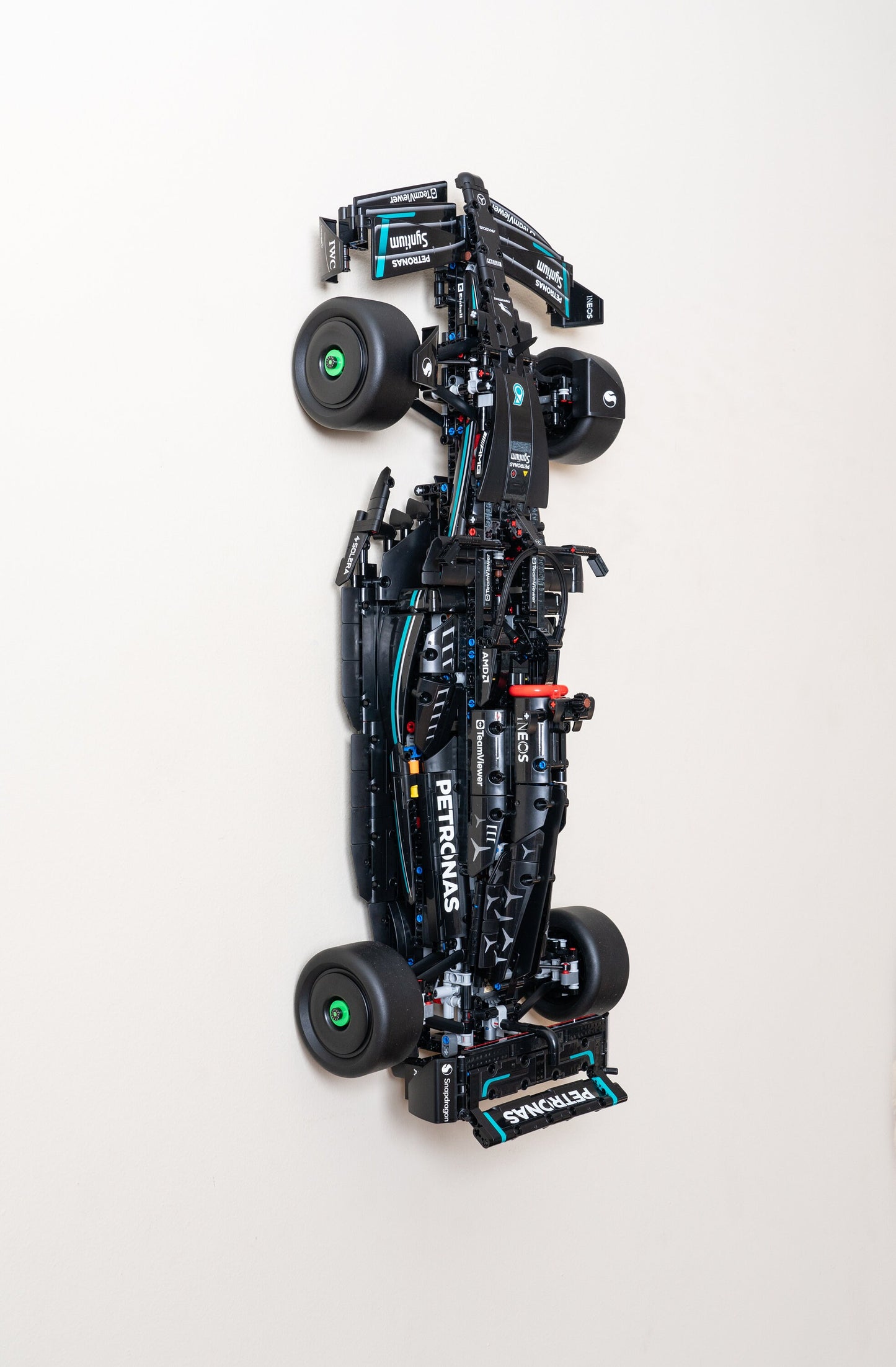 Wall Mount for LEGO Mercedes-AMG F1 W14 - 42171