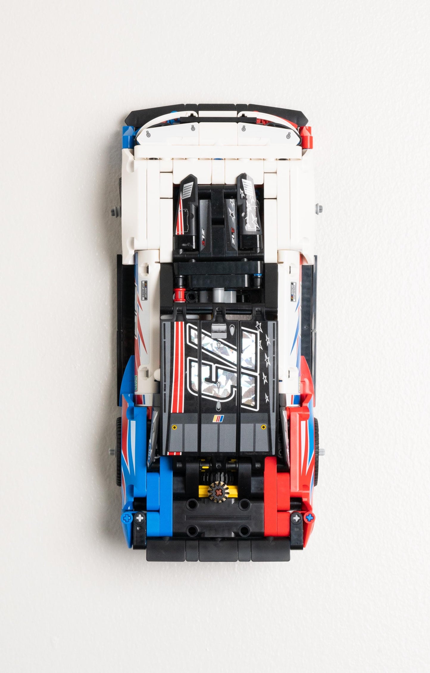 Wall Mount for LEGO Technic NASCAR Next Gen Chevrolet Camaro ZL1 - 42153