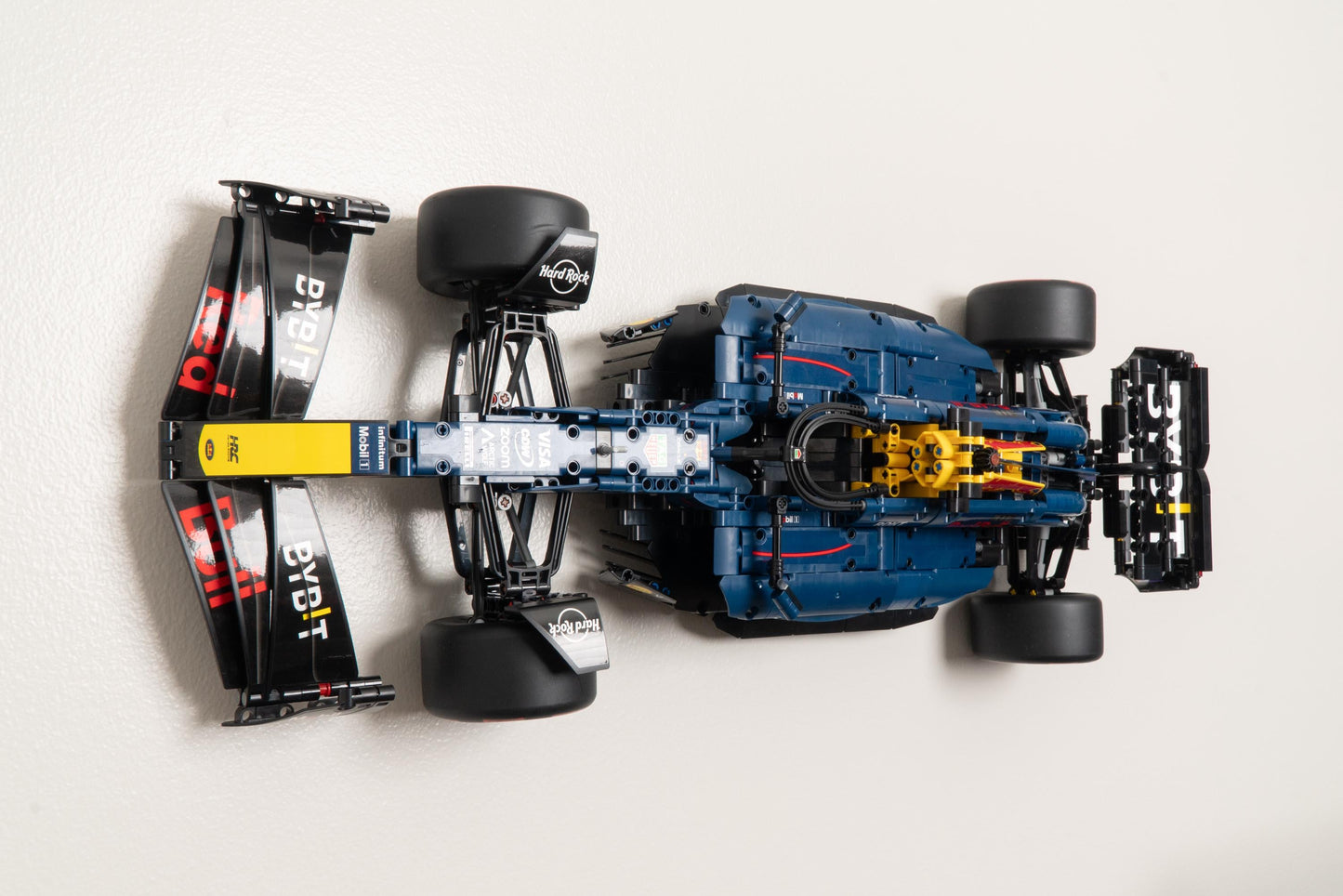 Horizontal Wall Mount for LEGO Technic Oracle Red Bull RB20 F1 - 42206