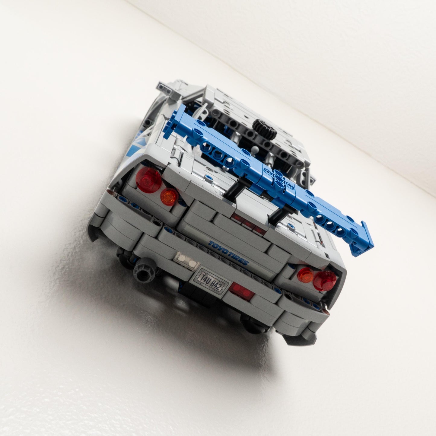 Vertical Wall Mount for LEGO 2 Fast 2 Furious Nissan Skyline GT-R (42210)