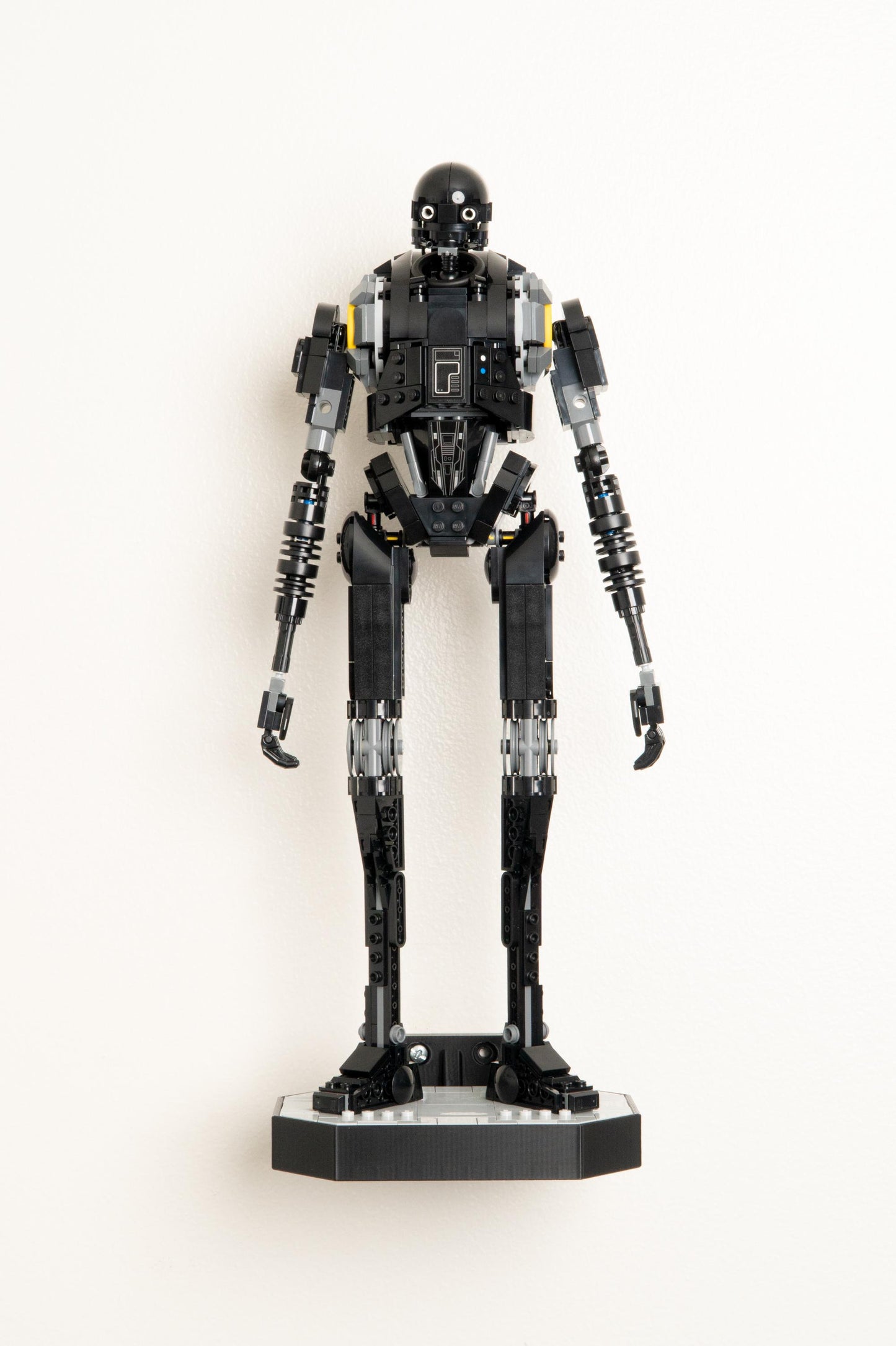 Wall Mount for LEGO K-2SO Security Droid (75434)