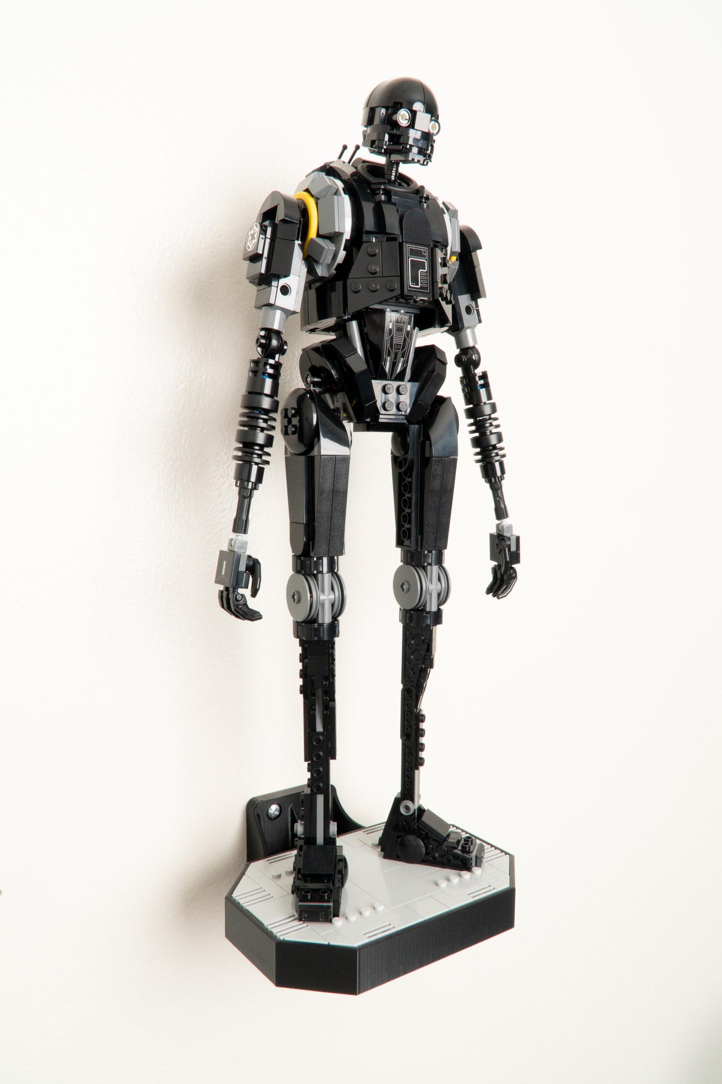 Wall Mount for LEGO K-2SO Security Droid (75434)