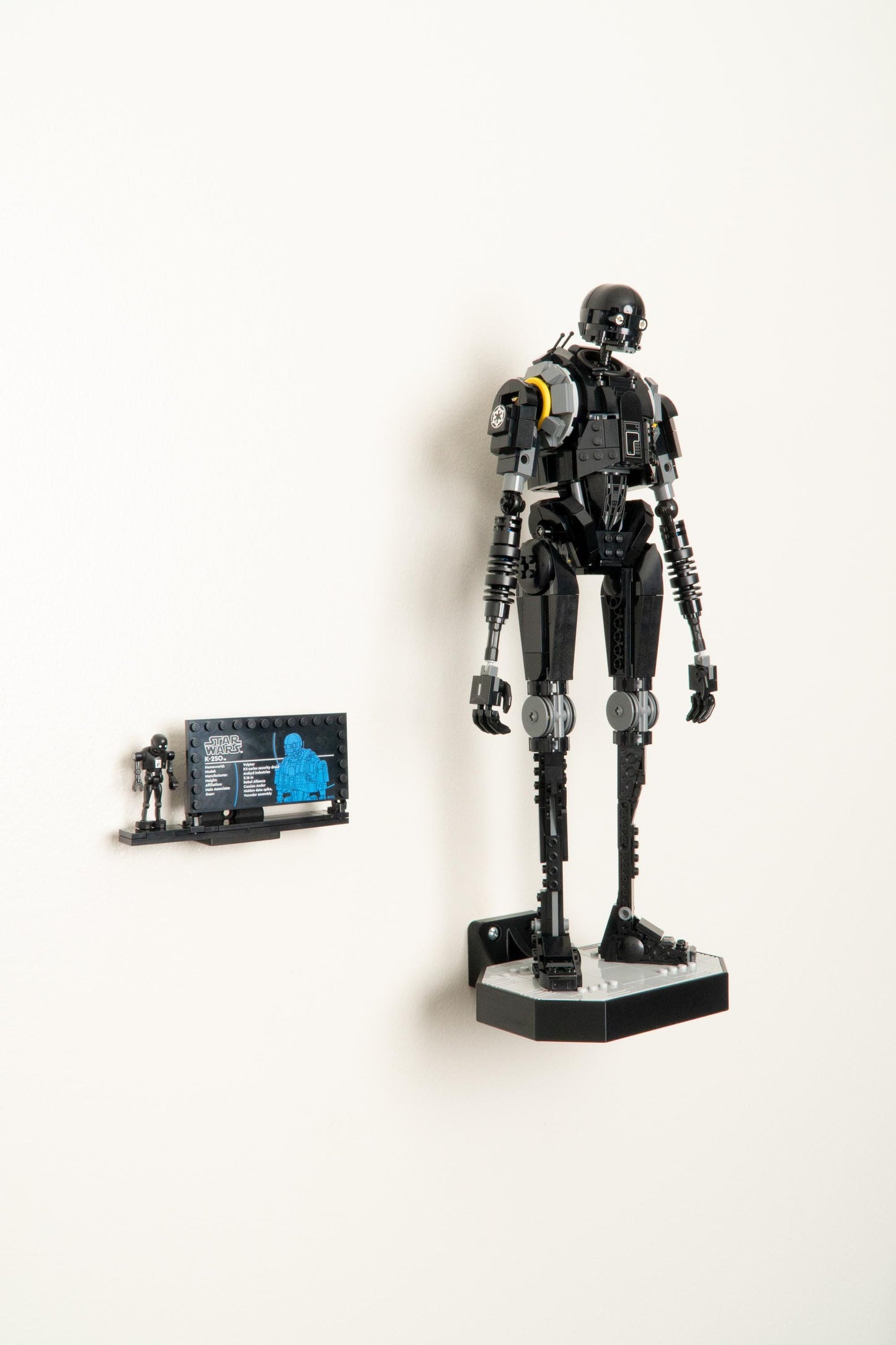 Wall Mount for LEGO K-2SO Security Droid (75434)