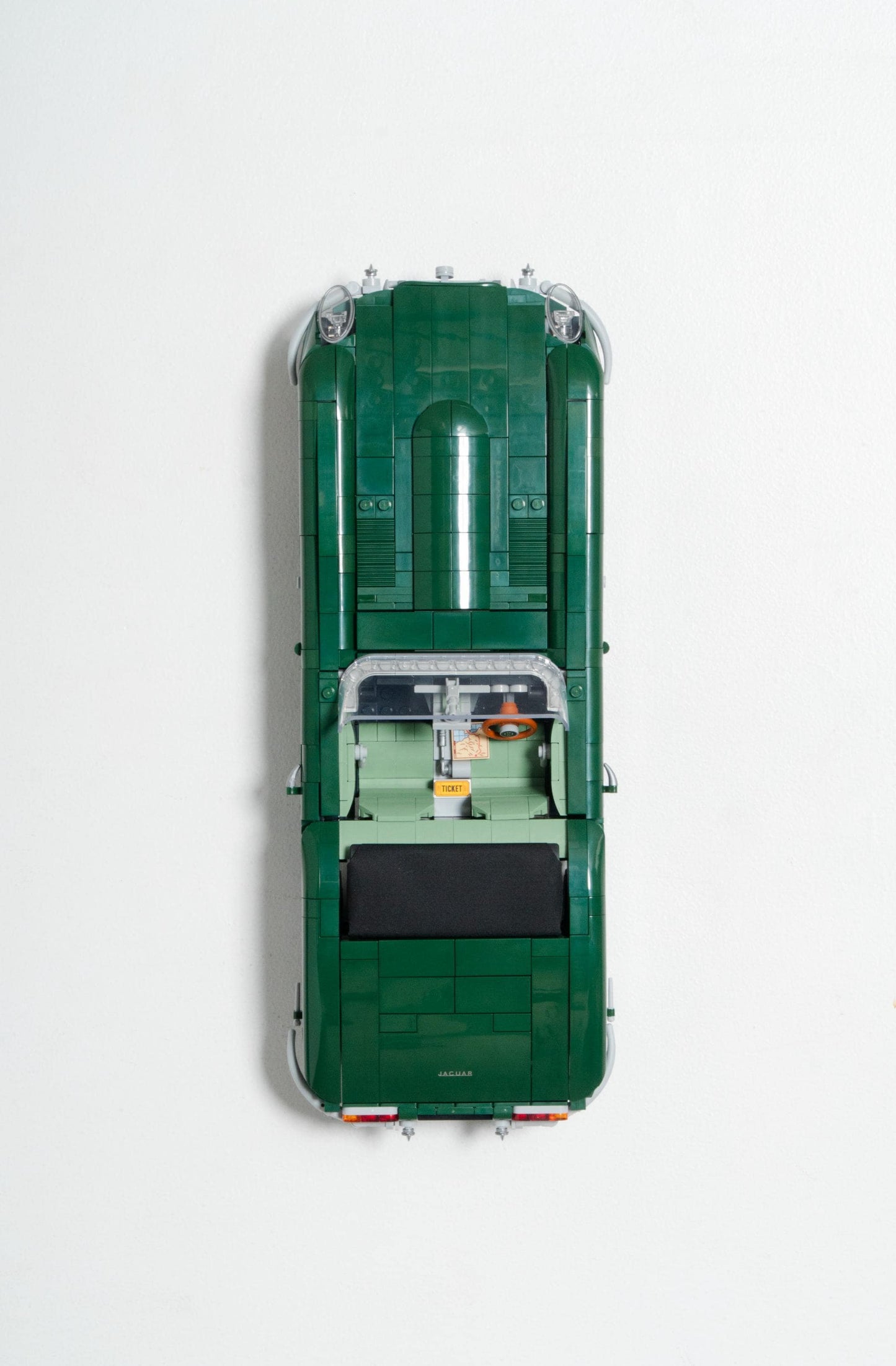 Vertical Wall Mount for Lego Icons Jaguar E-Type-11381