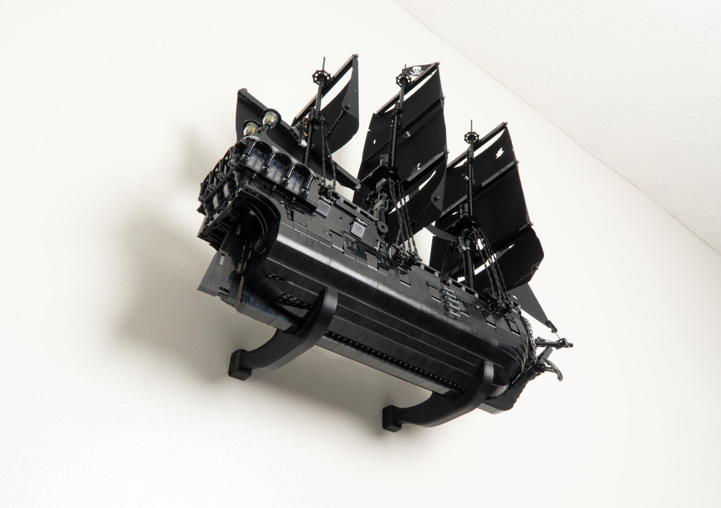 Wall Mount for LEGO Icons Captain Jack Sparrow's Pirate Ship (10365)
