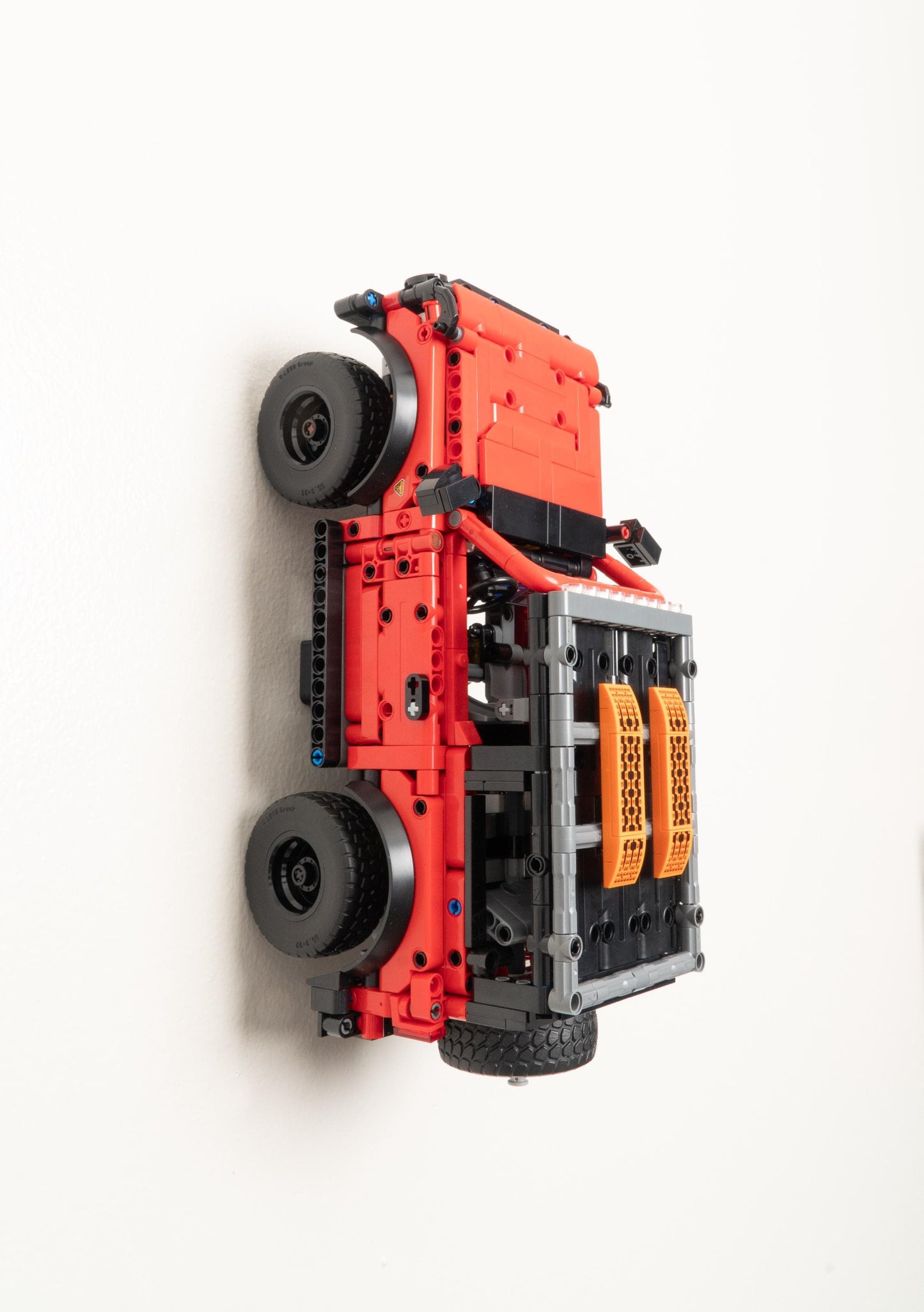 Vertical Wall Mount for LEGO Technic Ford Bronco® SUV-42213