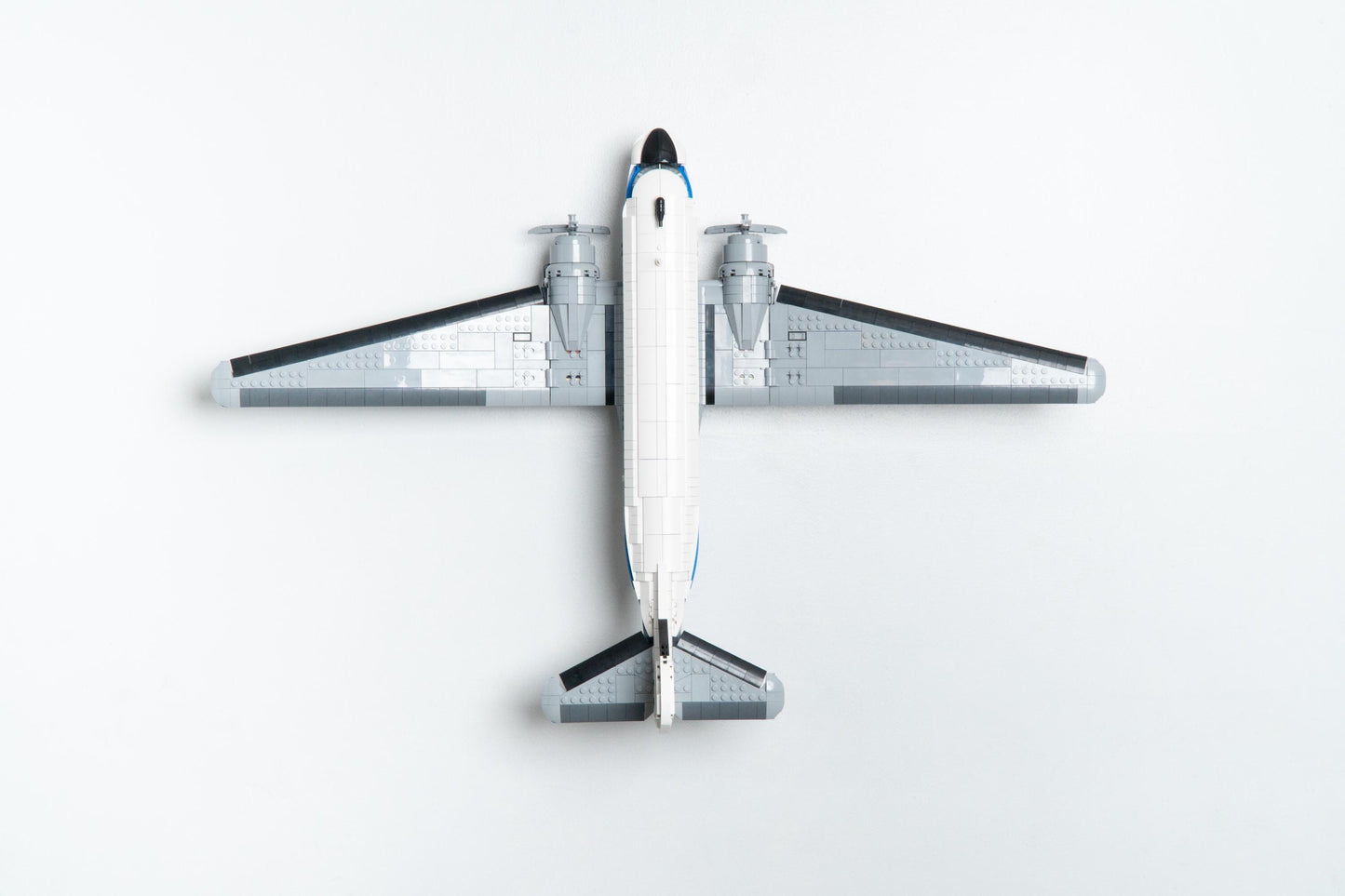Vertical Wall Mount for LEGO Icons Douglas DC-3 Panam Airliner-11378