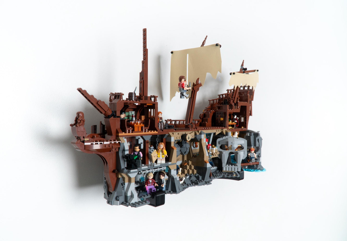 Wall Mount for LEGO Ideas The Goonies-21363