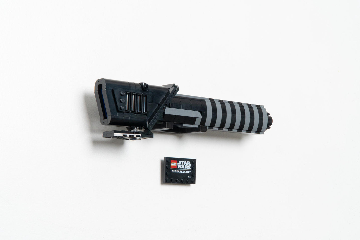 Wall Mount for LEGO Star Wars The Darksaber-40917