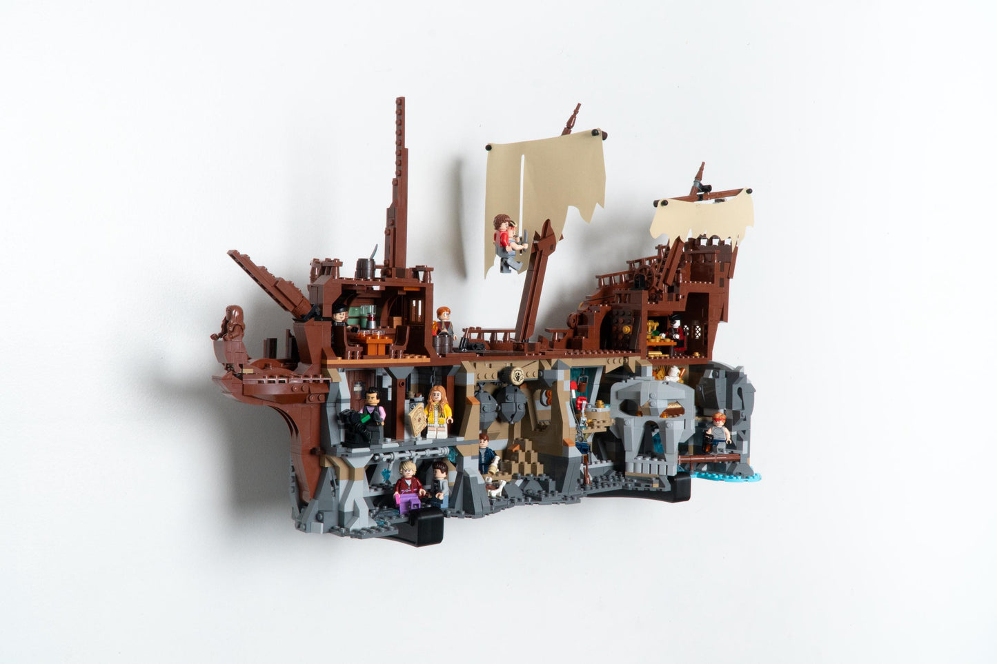Wall Mount for LEGO Ideas The Goonies-21363