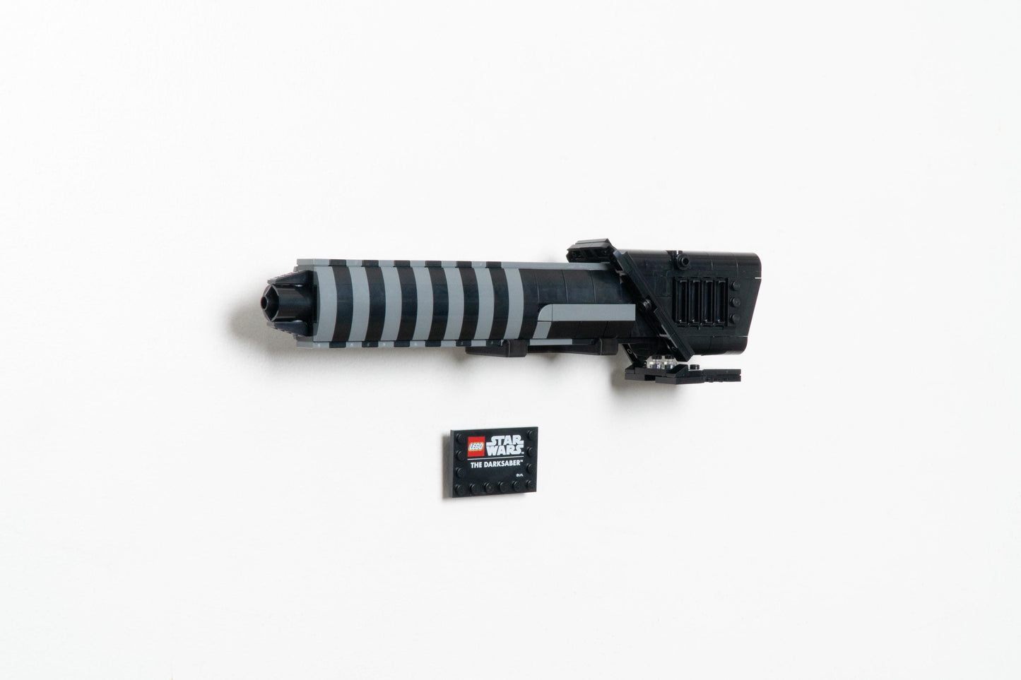 Wall Mount for LEGO Star Wars The Darksaber-40917