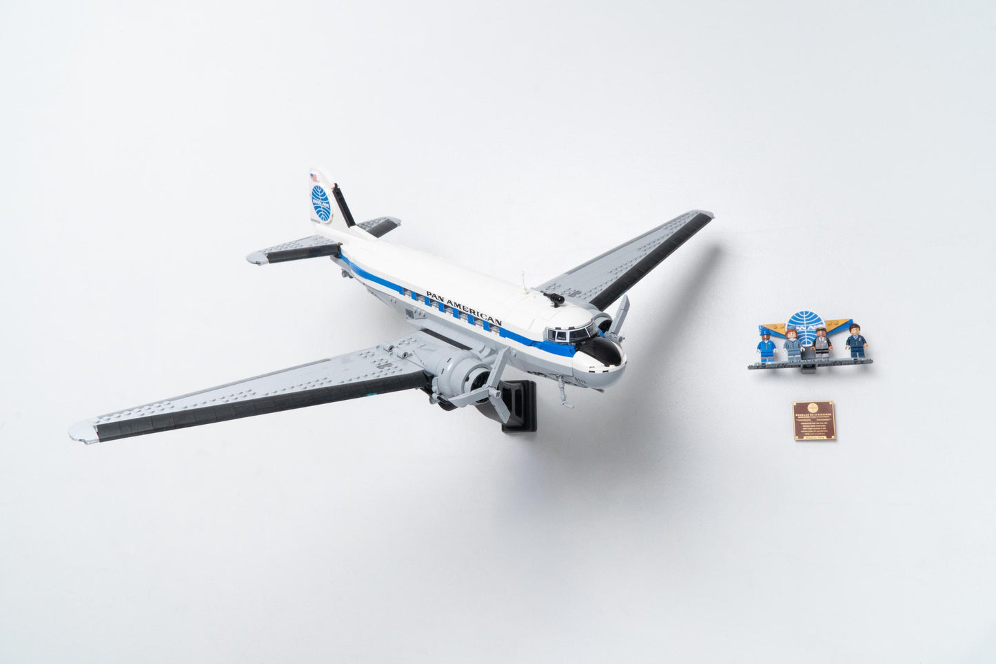 Cobra Arm Wall Mount Compatible With Lego Icons Douglas DC-3 PAN AM Airliner 11378